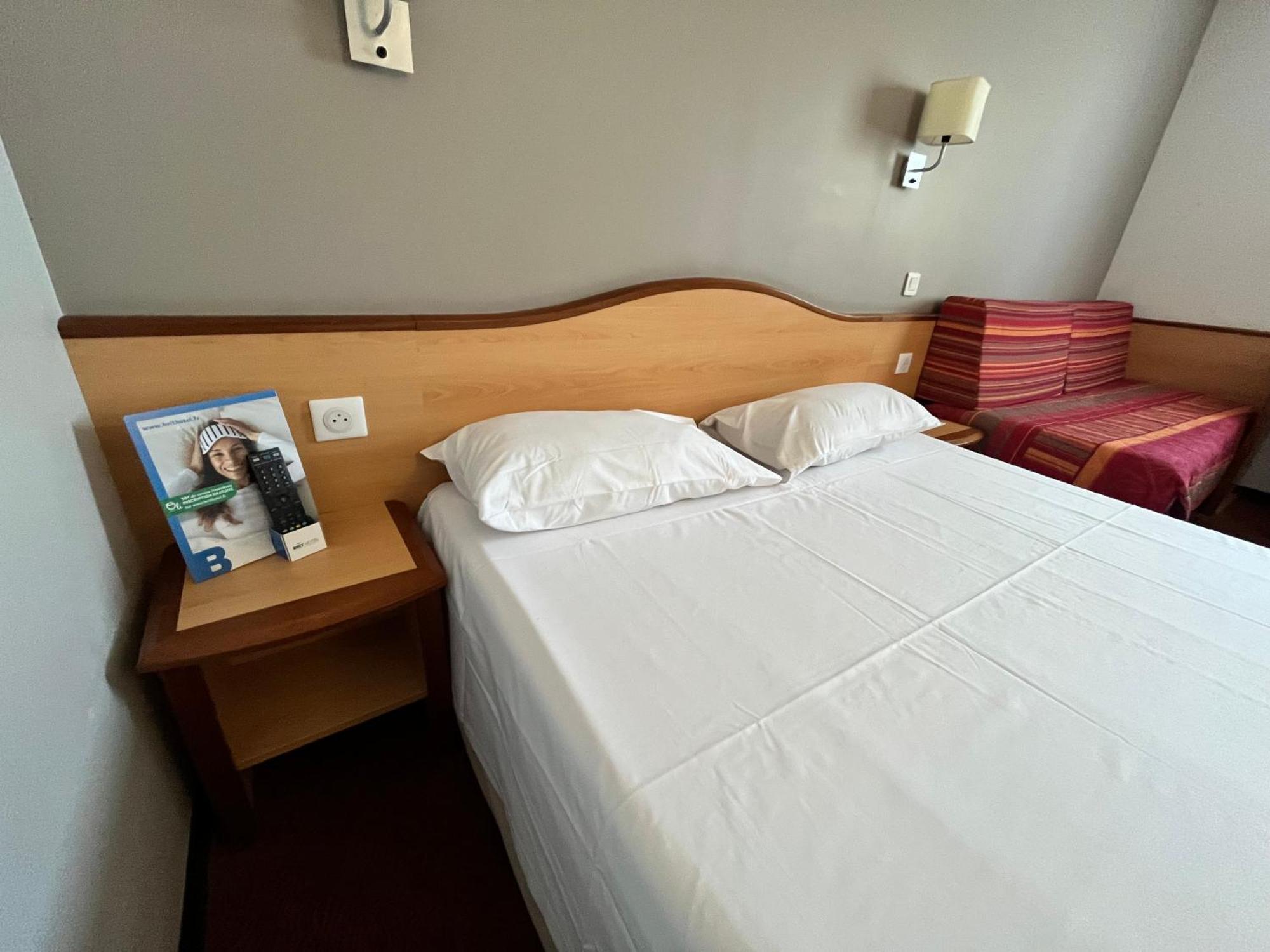 Brit Hotel Confort Montauban Kültér fotó
