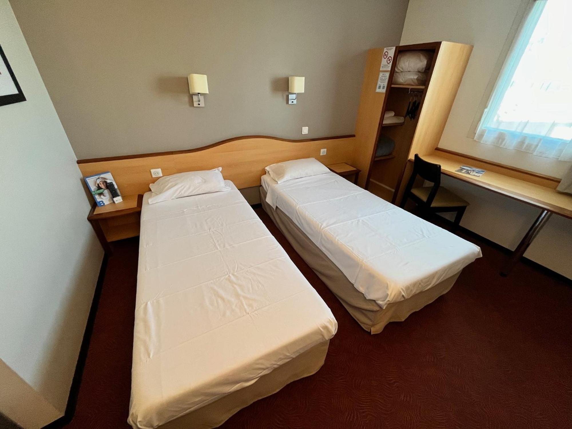 Brit Hotel Confort Montauban Kültér fotó