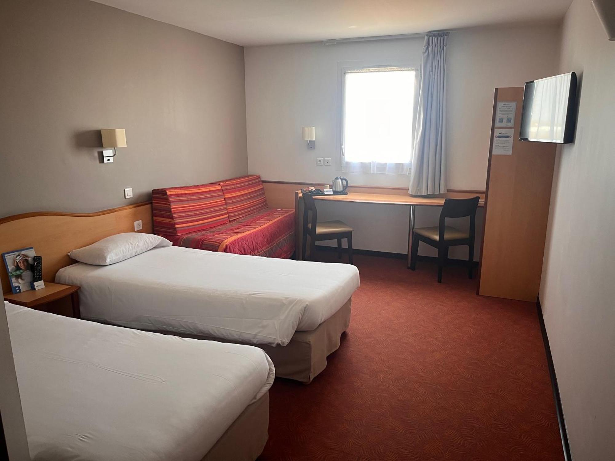 Brit Hotel Confort Montauban Kültér fotó
